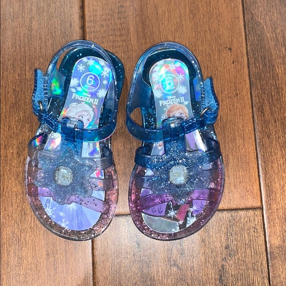 Other - Toddler Frozen sandals 🦋